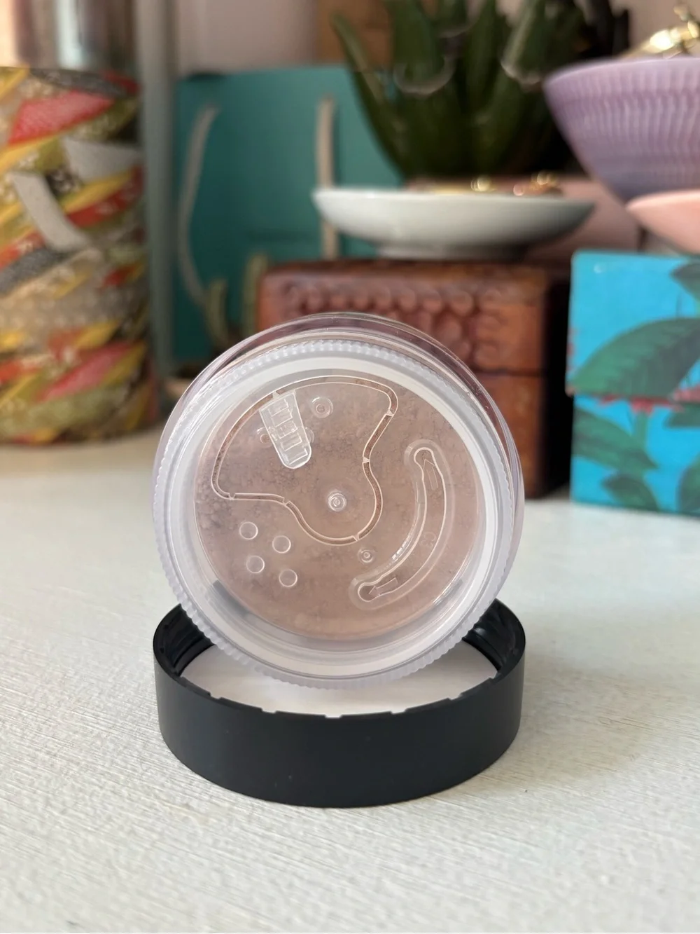 bareMinerals Original Loose Powder Foundation in Fairly Medium 05 - SPF 15
